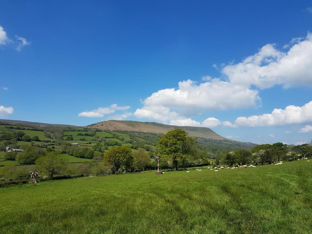 River Cottage@Cwm Mill - Riverside Family Holidays In The Black Mountains Херефорд Экстерьер фото