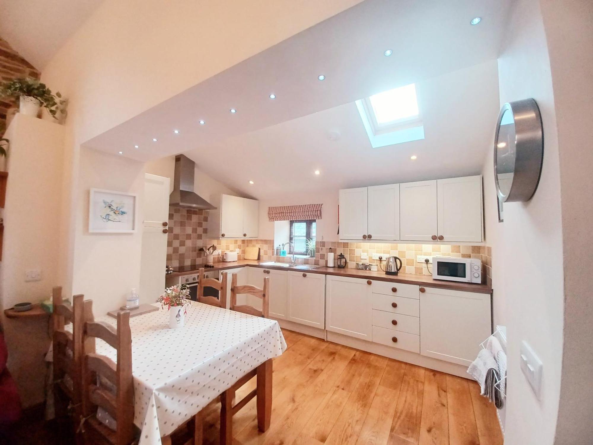 River Cottage@Cwm Mill - Riverside Family Holidays In The Black Mountains Херефорд Экстерьер фото